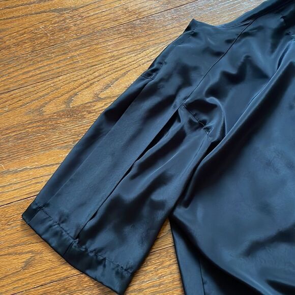 Vintage Oscar de la Renta Black Short Sleeve Button Down Blouse - Picture 6 of 8